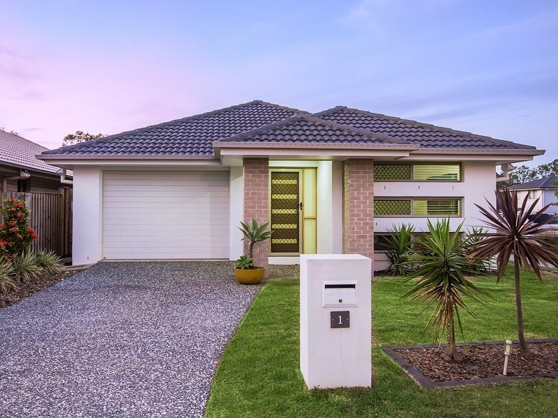 1 Moreton Street, Fitzgibbon QLD 4018