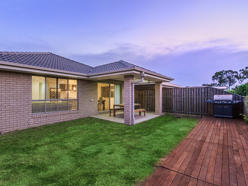 1 Moreton Street, Fitzgibbon QLD 4018