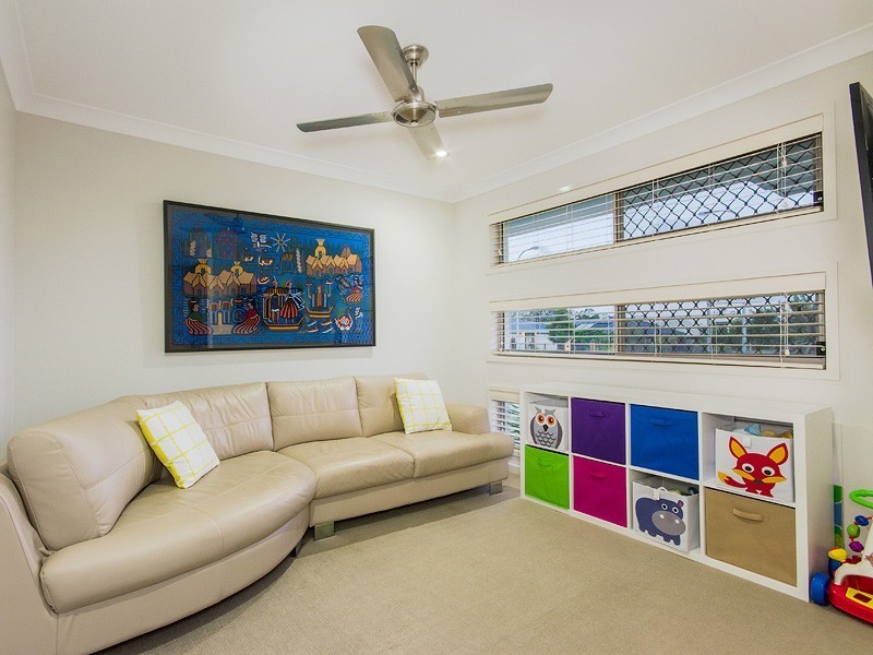 1 Moreton Street, Fitzgibbon QLD 4018