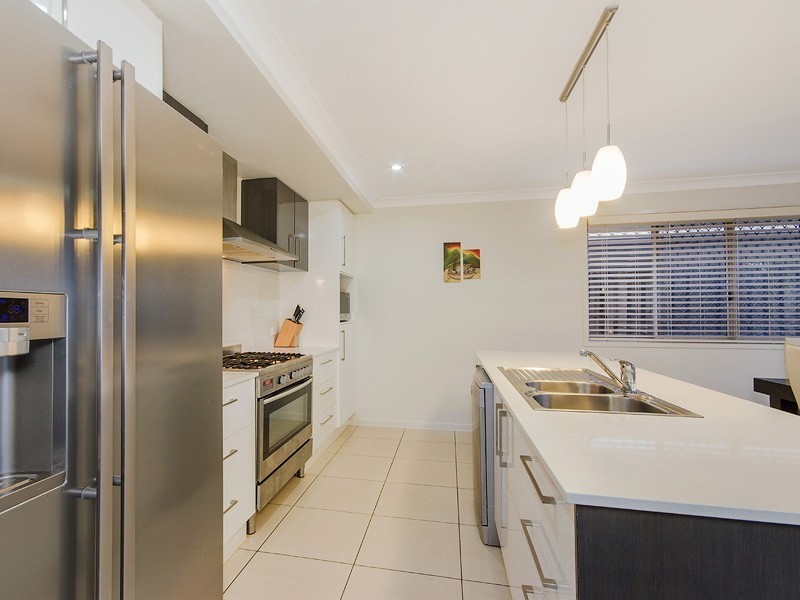 1 Moreton Street, Fitzgibbon QLD 4018