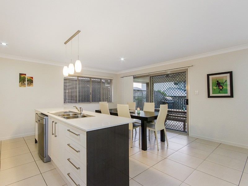 1 Moreton Street, Fitzgibbon QLD 4018