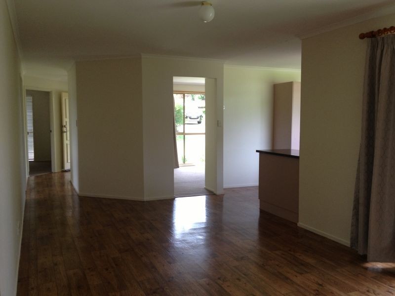 16 Chisholm Court, Albany Creek QLD 4035