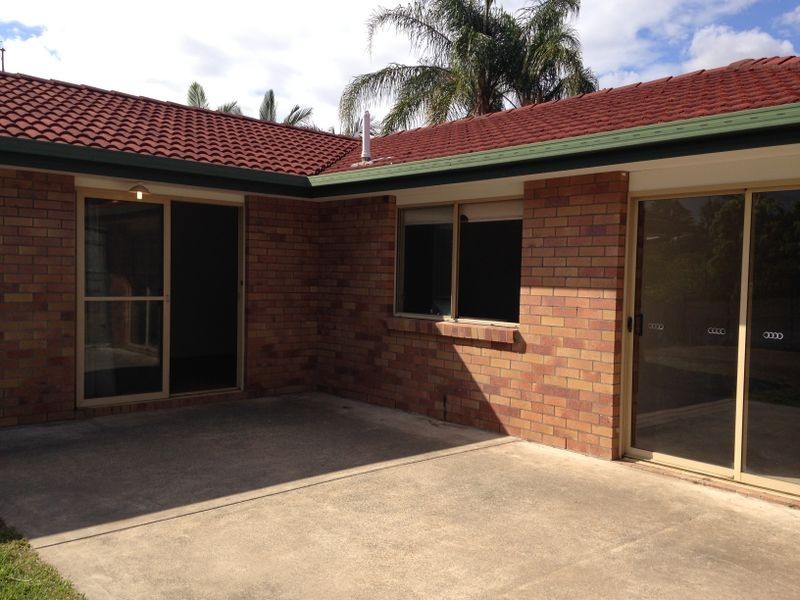 16 Chisholm Court, Albany Creek QLD 4035