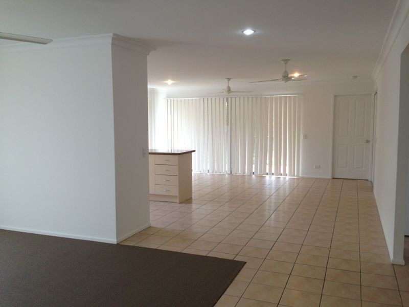 13 Oaktree Place, Bracken Ridge QLD 4017