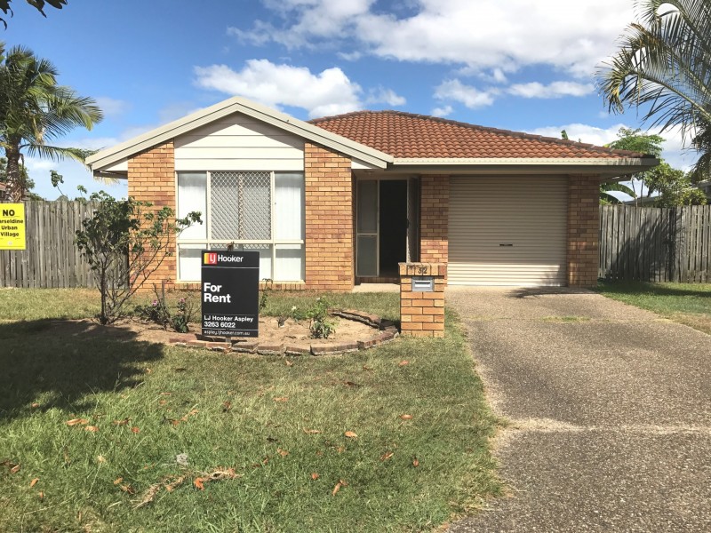 32 Silkyoak Cct, Fitzgibbon QLD 4018