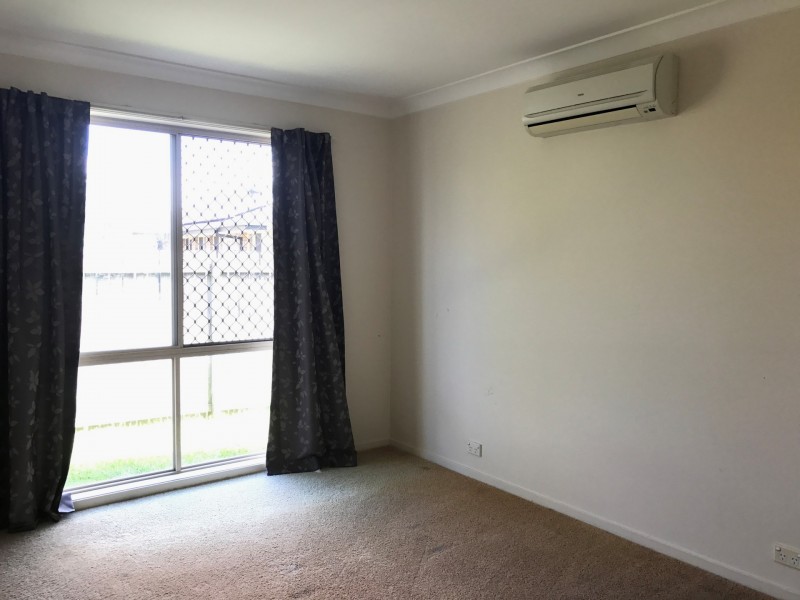 32 Silkyoak Cct, Fitzgibbon QLD 4018