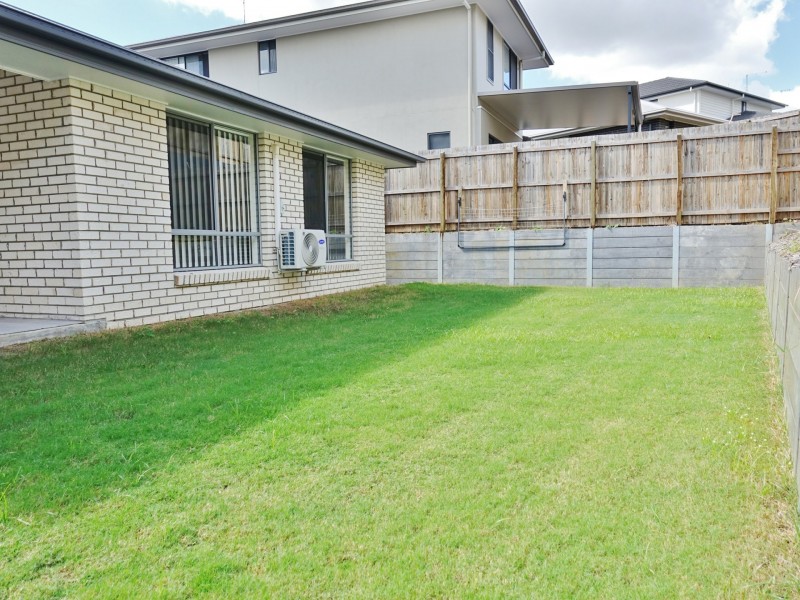 50 April Crescent, Bridgeman Downs QLD 4035