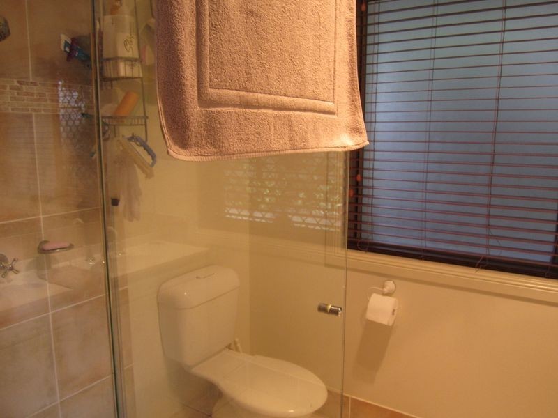 11 Kettleton Close, Bridgeman Downs QLD 4035