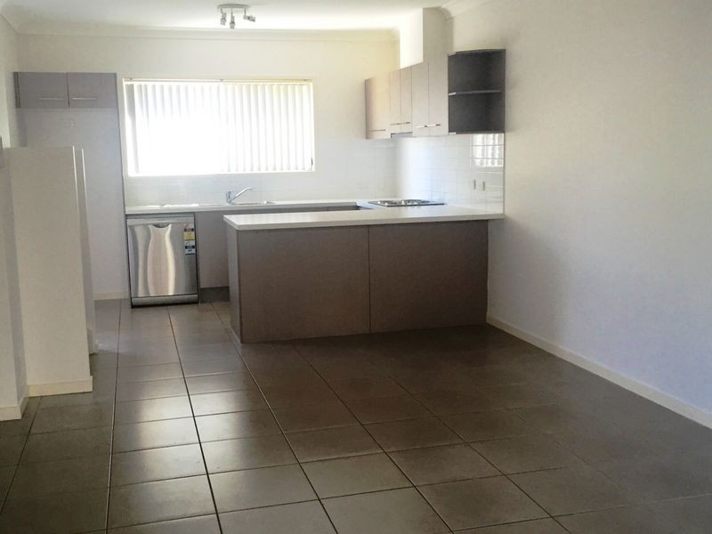 1/25 Grasspan Street, Zillmere QLD 4034