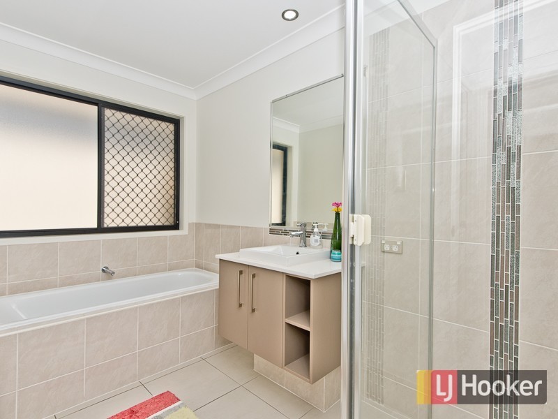 33 Kondalilla Place, Fitzgibbon QLD 4018