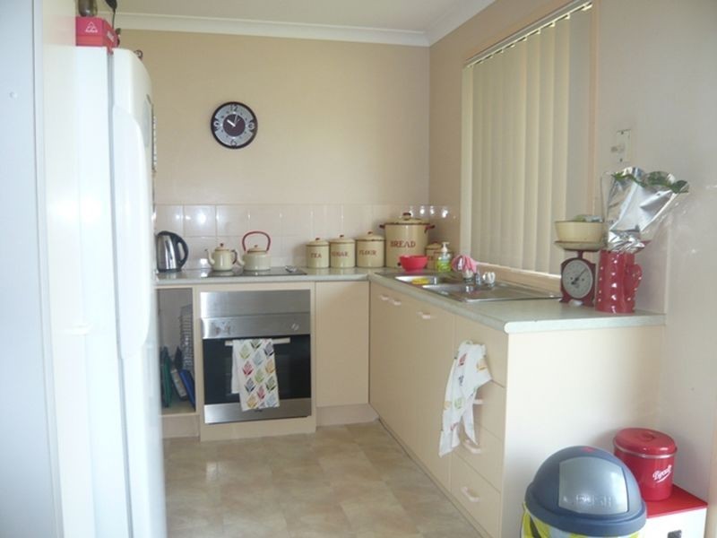 35 Silkyoak Circuit, Fitzgibbon QLD 4018