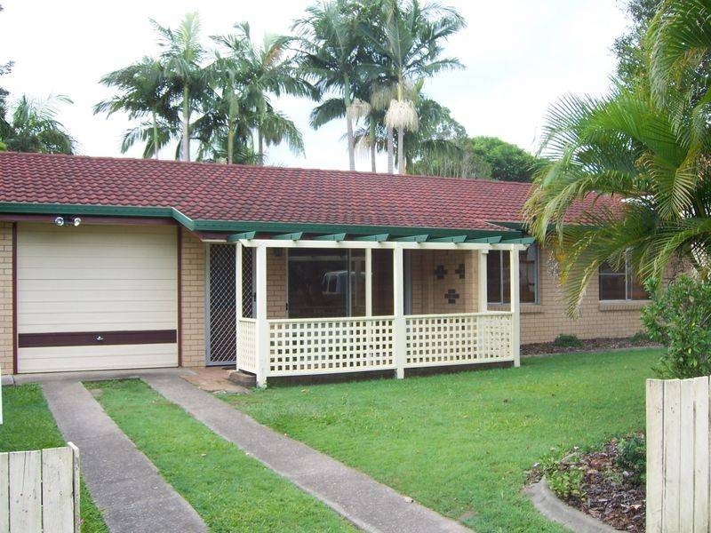 11 Caradon Street, Albany Creek QLD 4035