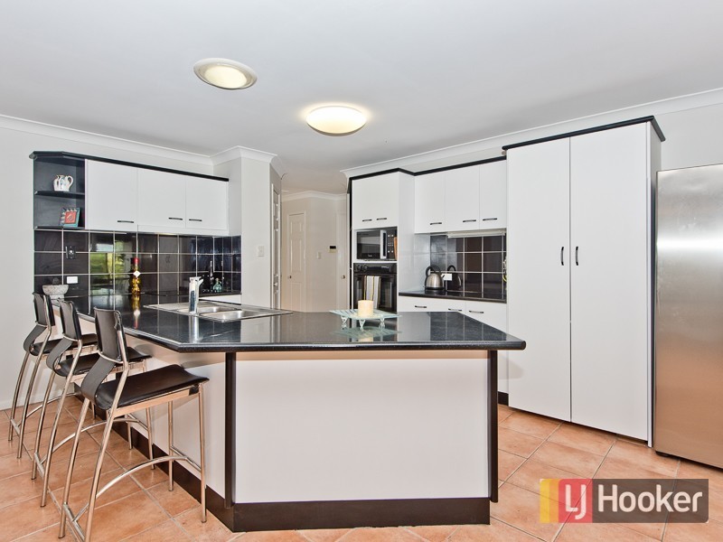 66 Whipbird Place, Aspley QLD 4034