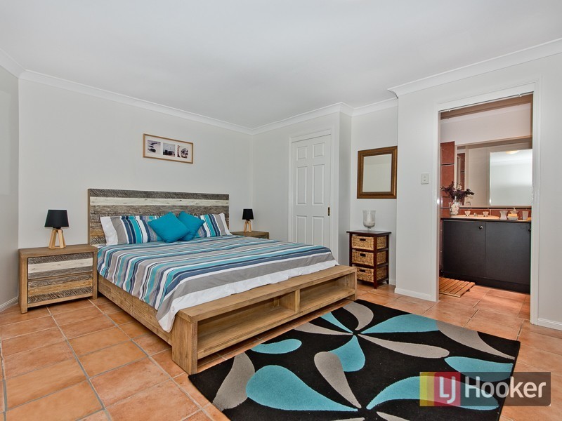 66 Whipbird Place, Aspley QLD 4034