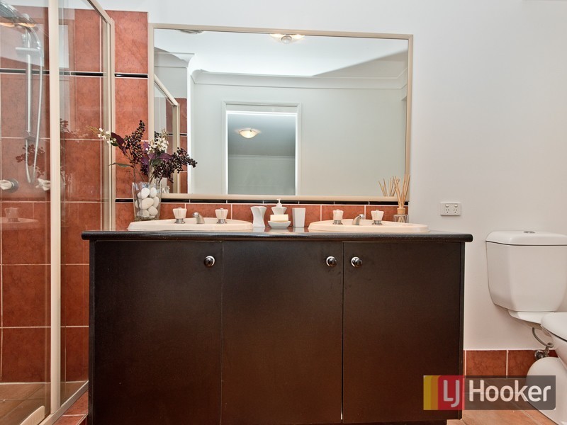 66 Whipbird Place, Aspley QLD 4034