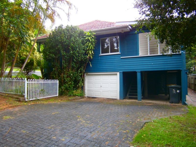 30 Acton Street, Ashgrove QLD 4060