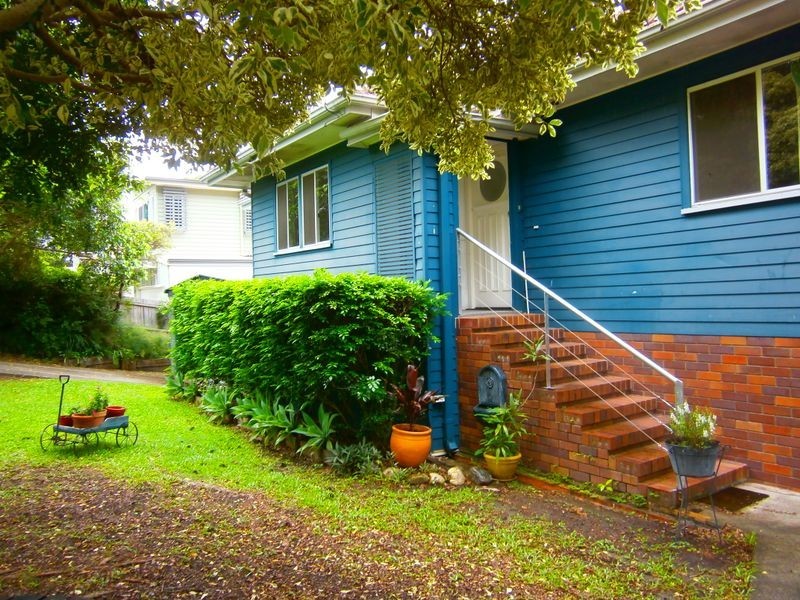 30 Acton Street, Ashgrove QLD 4060