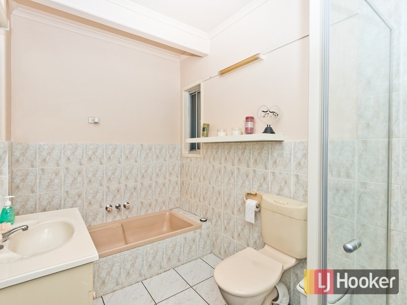 24 Boona Street, Petrie QLD 4502