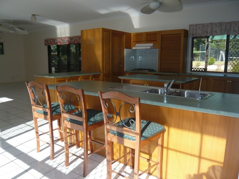 42 Greensill Road, Albany Creek QLD 4035