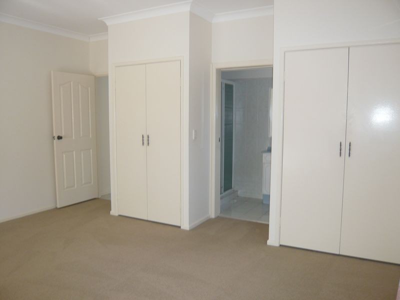 42 Greensill Road, Albany Creek QLD 4035