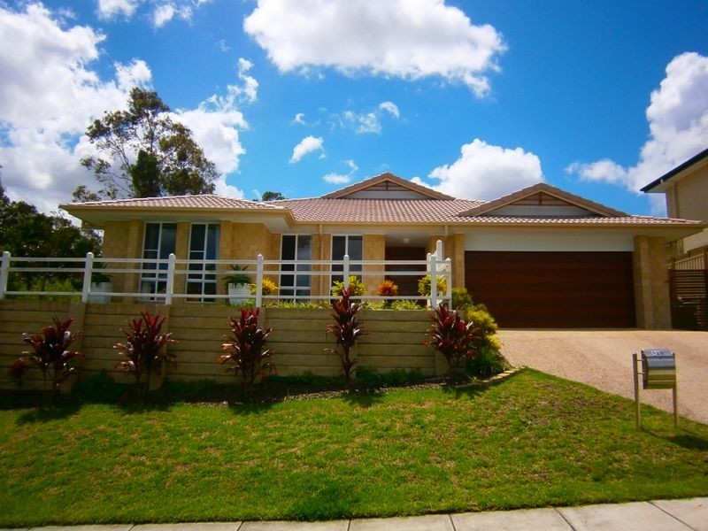 129 McGinn Road, Ferny Grove QLD 4055