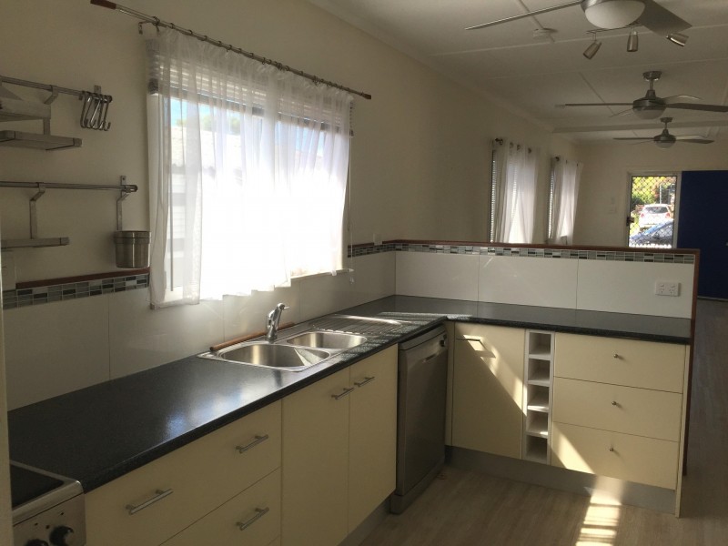 48 Ewan street, Margate QLD 4019