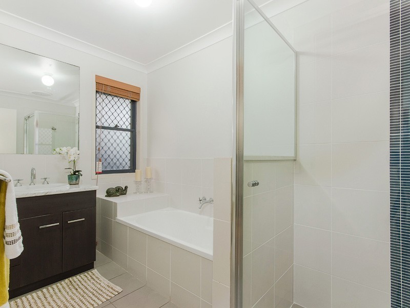 13 Macaranga Crescent, Carseldine QLD 4034