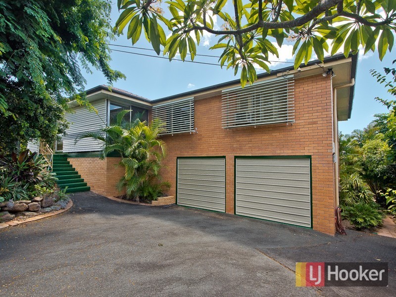 15 Valiant Street, Chermside West QLD 4032