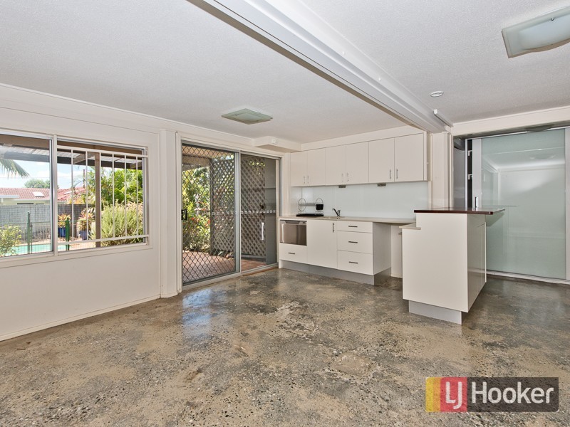 15 Valiant Street, Chermside West QLD 4032