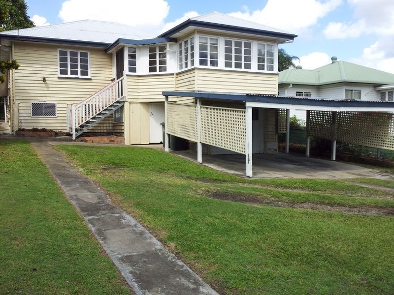 14 Sammells Drive, Chermside QLD 4032