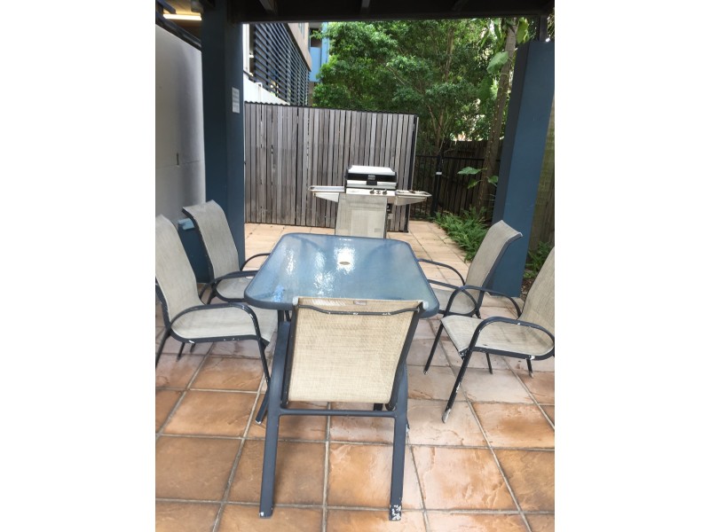 33/46-50 Playfield Street, Chermside QLD 4032