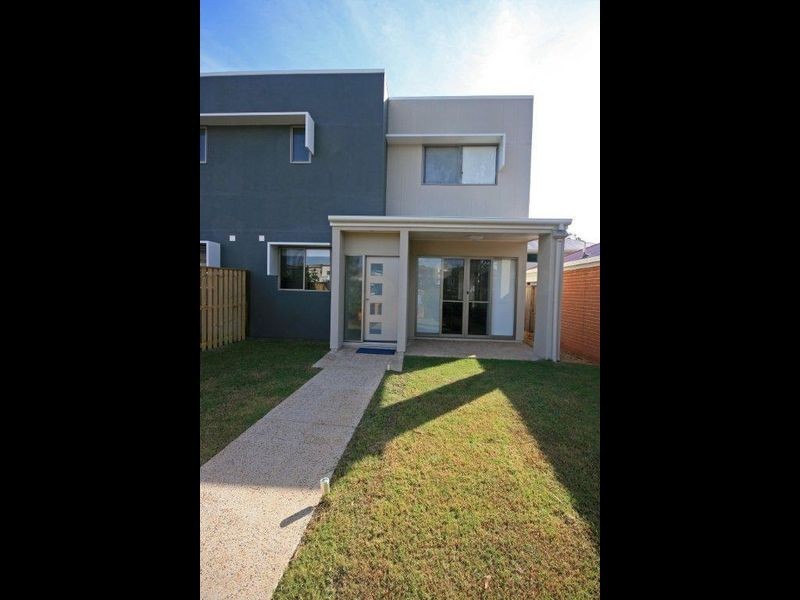 1/7 Kuranda Parkway, Fitzgibbon QLD 4018