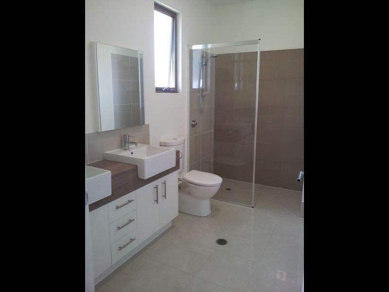 1/7 Kuranda Parkway, Fitzgibbon QLD 4018