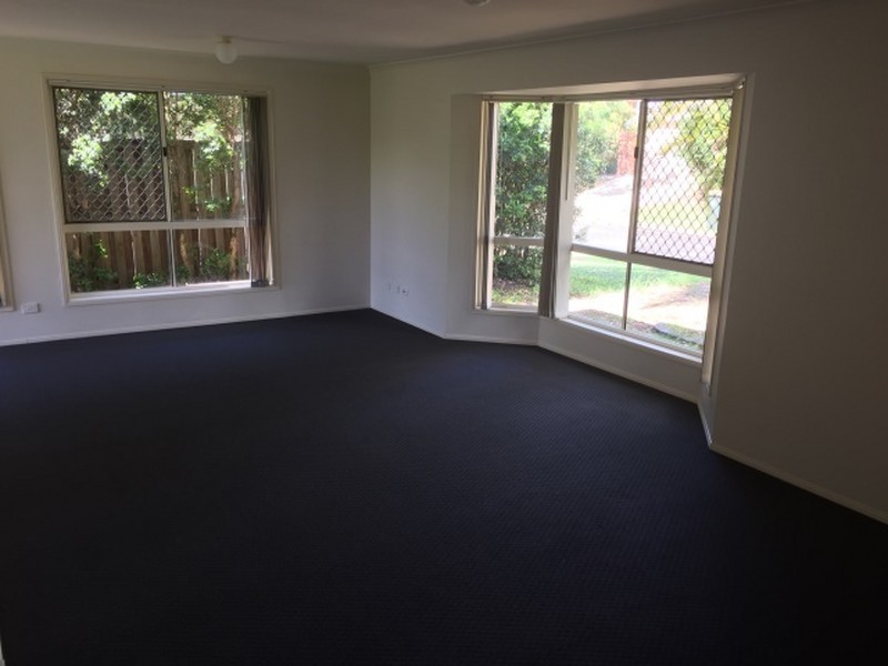 12 Azalea Crescent, Fitzgibbon QLD 4018