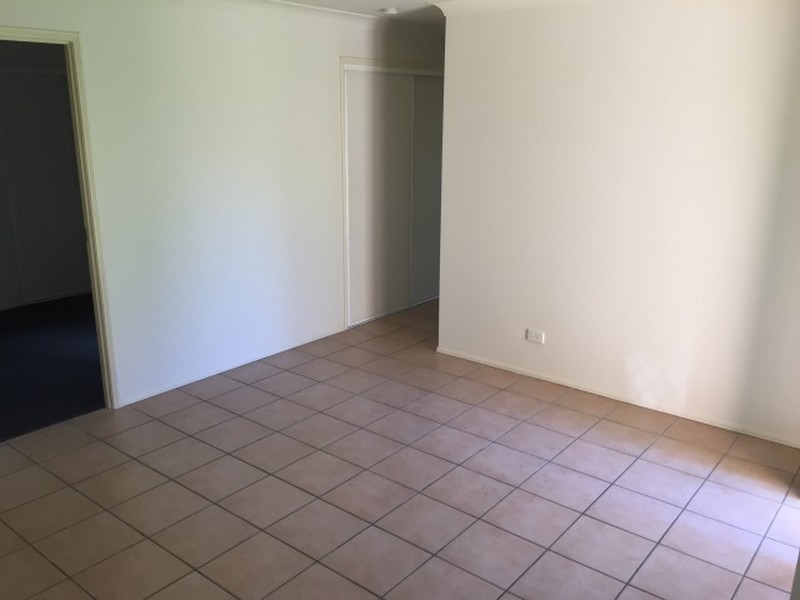 12 Azalea Crescent, Fitzgibbon QLD 4018