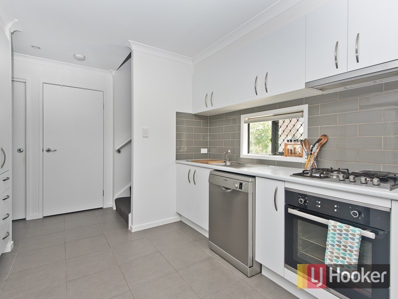 50 Warrumbungle Parade, Fitzgibbon QLD 4018