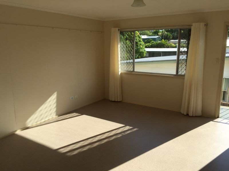 2/11 Slater Avenue, Lawnton QLD 4501