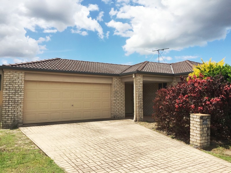 17 Oaktree Place, Bracken Ridge QLD 4017