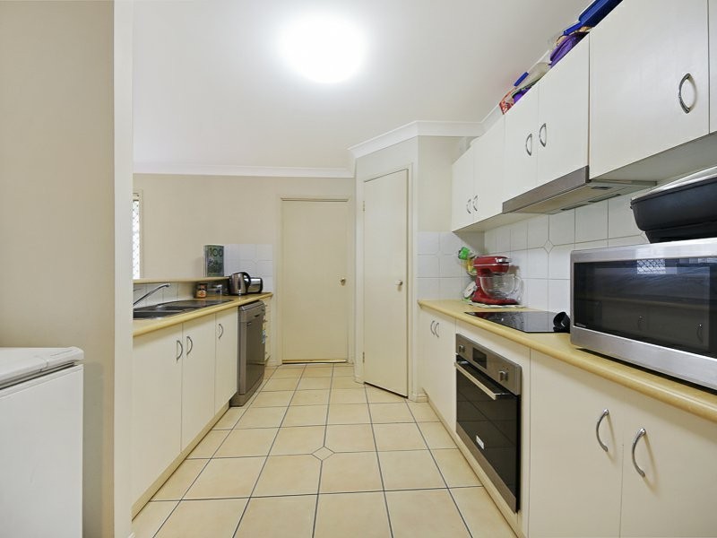 140 Saraband Drive, Eatons Hill QLD 4037