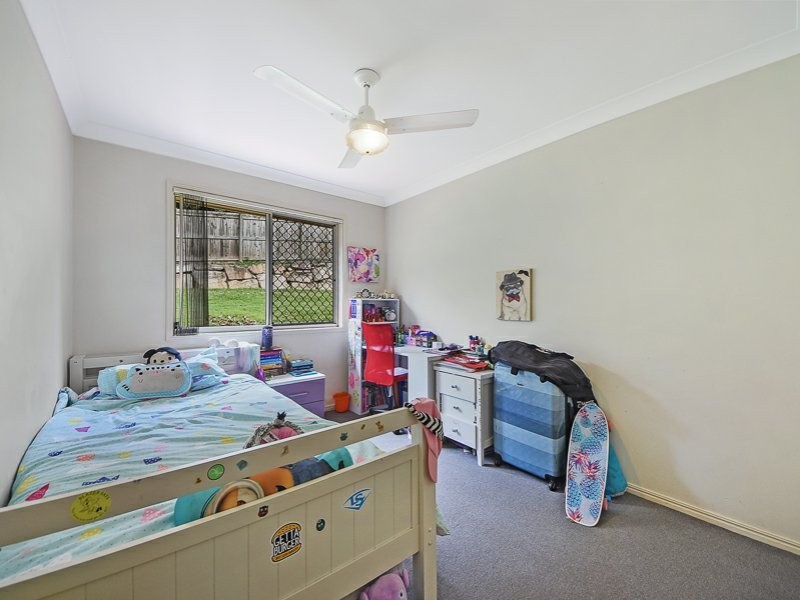140 Saraband Drive, Eatons Hill QLD 4037