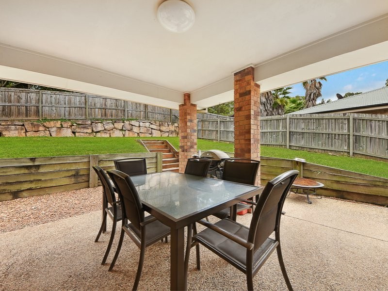 140 Saraband Drive, Eatons Hill QLD 4037