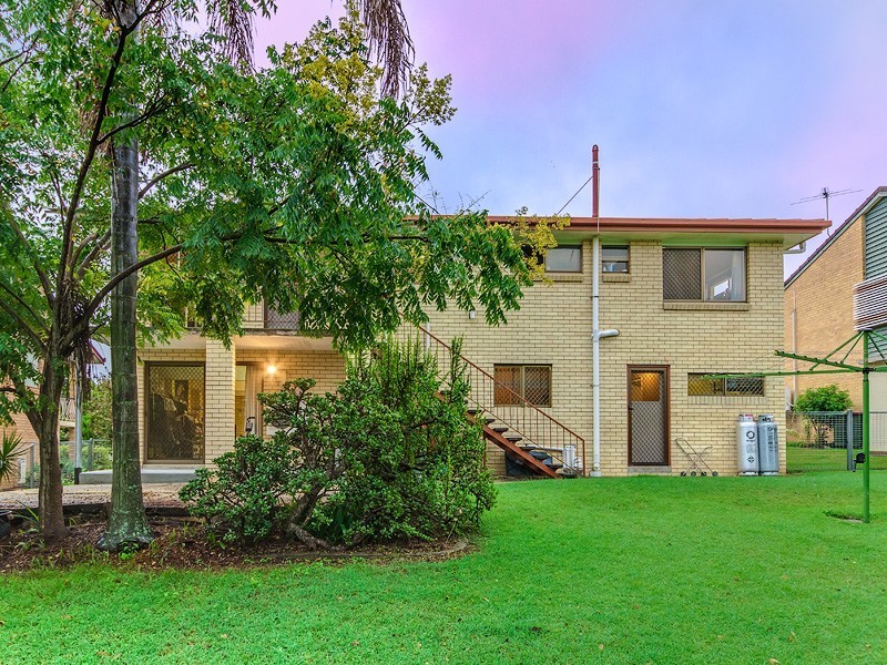 23 Remick Street, Stafford Heights QLD 4053