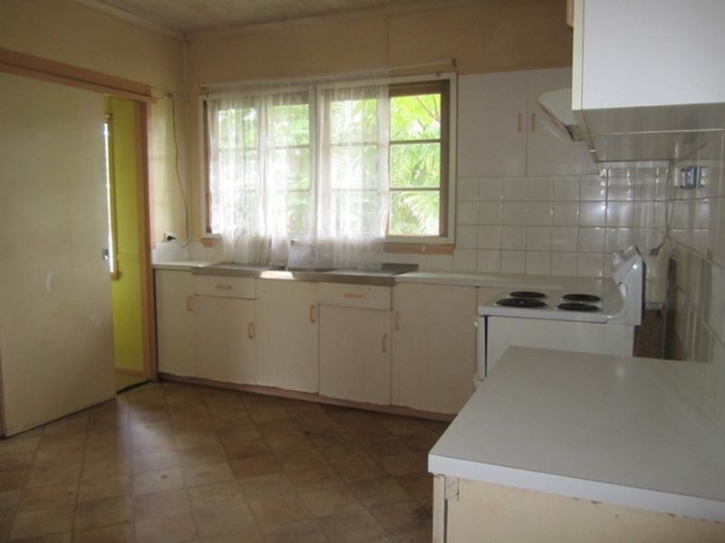 49 Unmack Street, Chermside QLD 4032