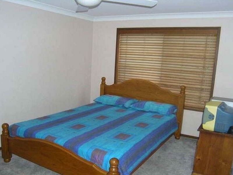 4 Jasmine Court, Fitzgibbon QLD 4018