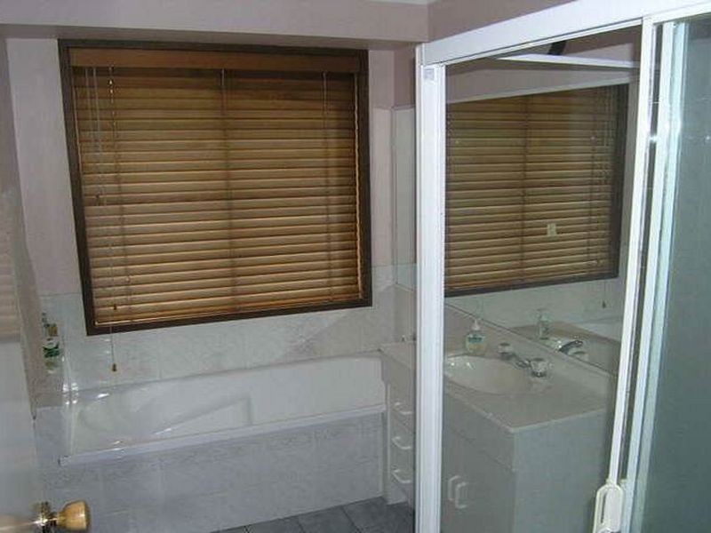 4 Jasmine Court, Fitzgibbon QLD 4018