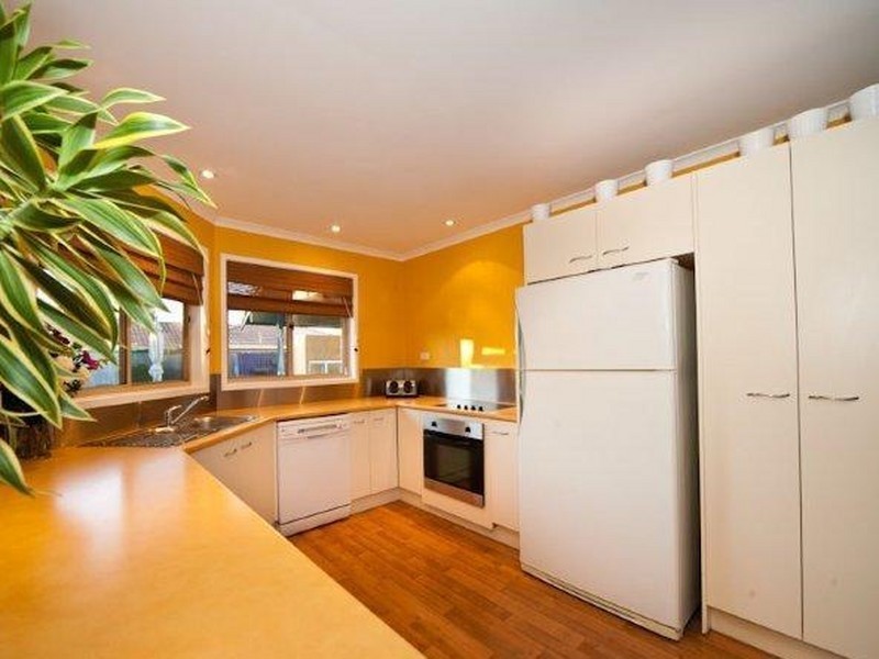 3 Pine Tree Close, Fitzgibbon QLD 4018