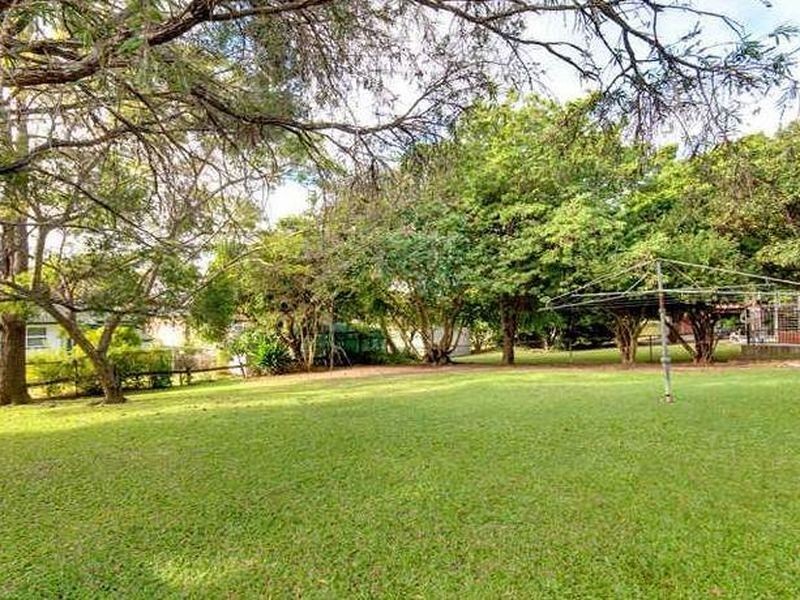 21 Viney Street, Chermside West QLD 4032