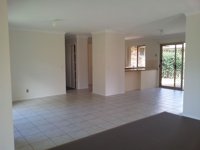 5 Downlands Place, Boondall QLD 4034