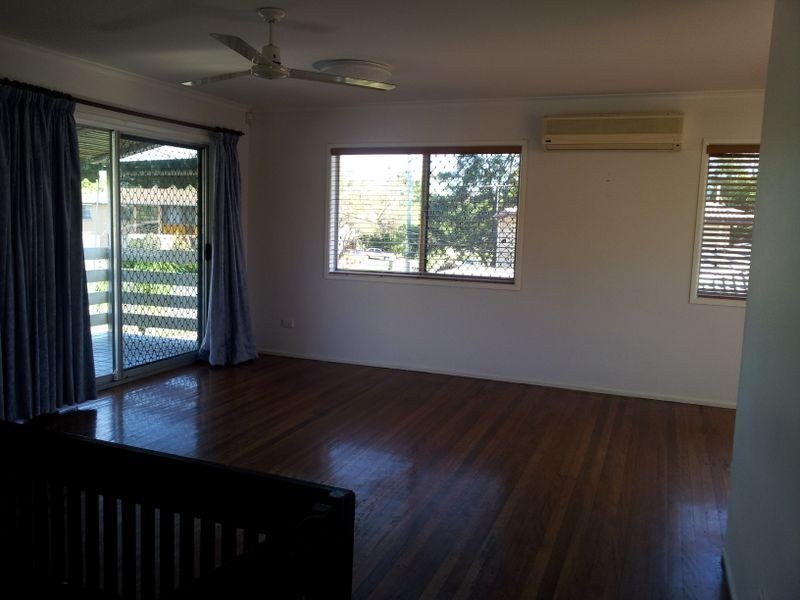 4 Stephen Street, Albany Creek QLD 4035