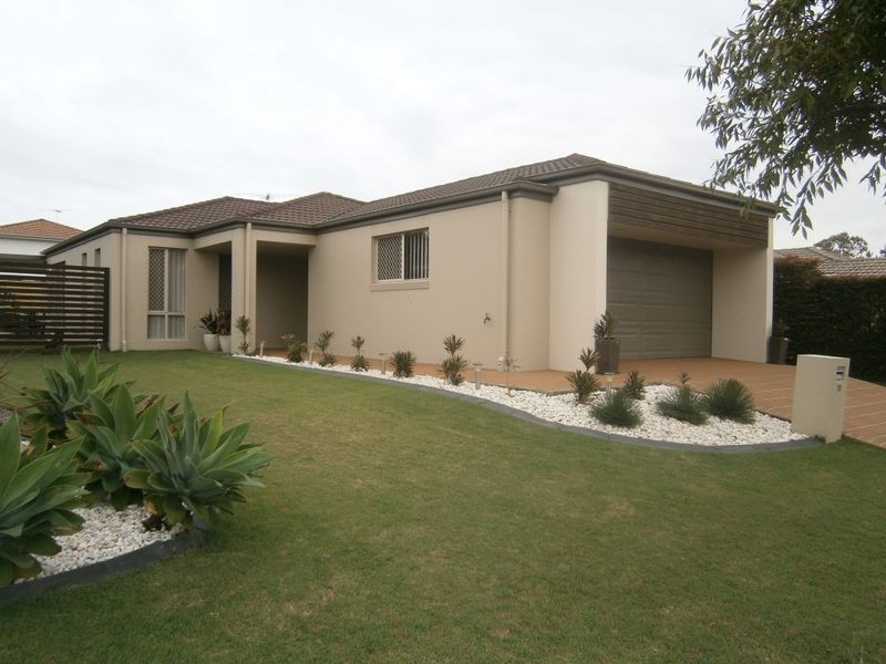 22 Cyperus Crescent, Carseldine QLD 4034